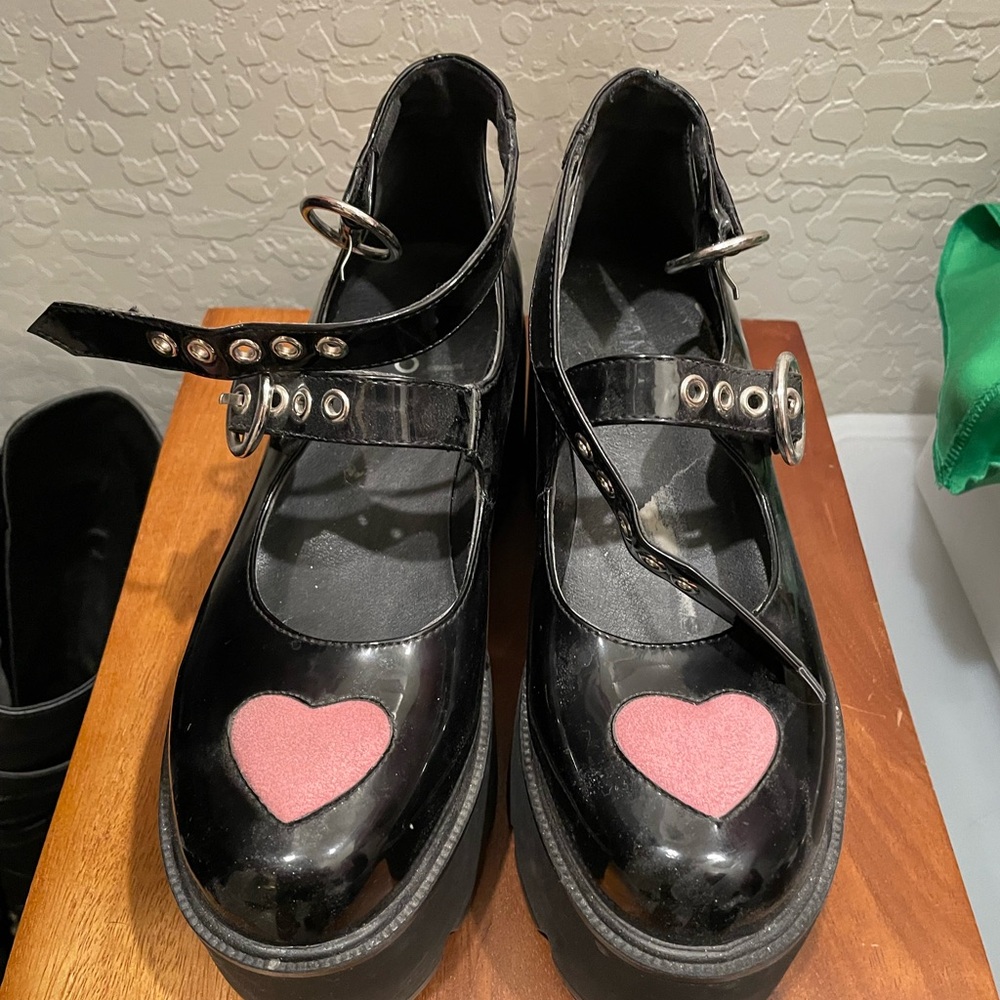 Black Mary Jane Shoes with Pink Heart Detail